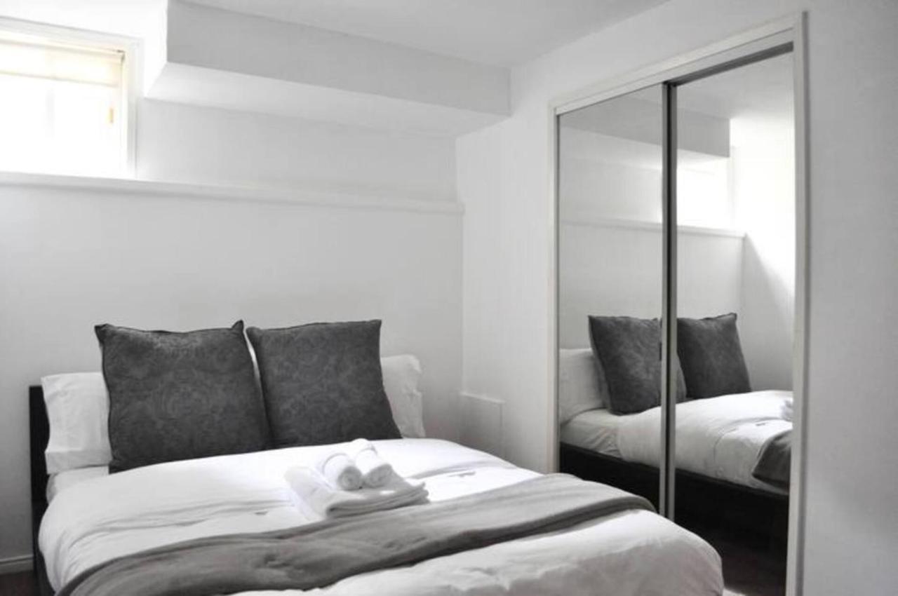 Cozy 1 Bd Suite Centrally Located Норт-Ванкувер Екстер'єр фото