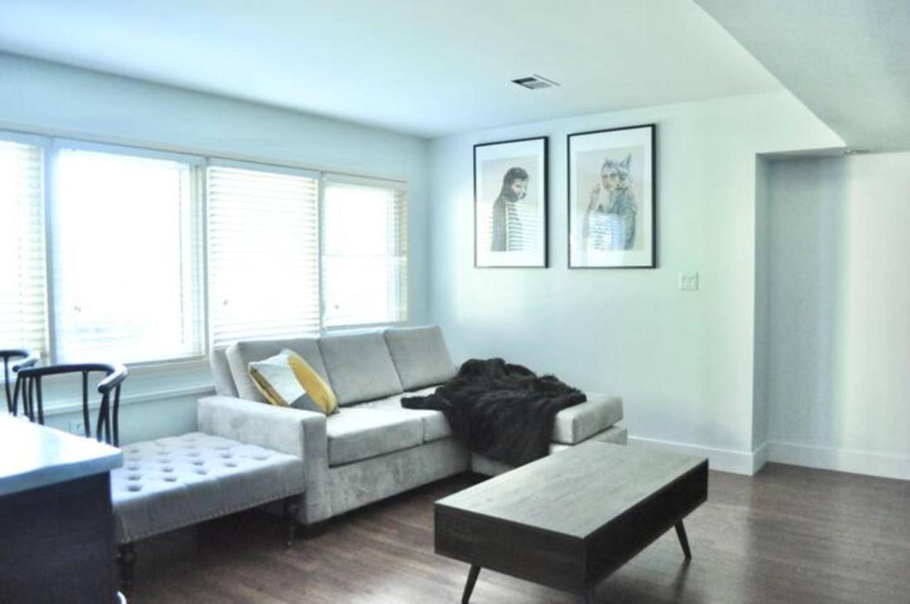 Cozy 1 Bd Suite Centrally Located Норт-Ванкувер Екстер'єр фото