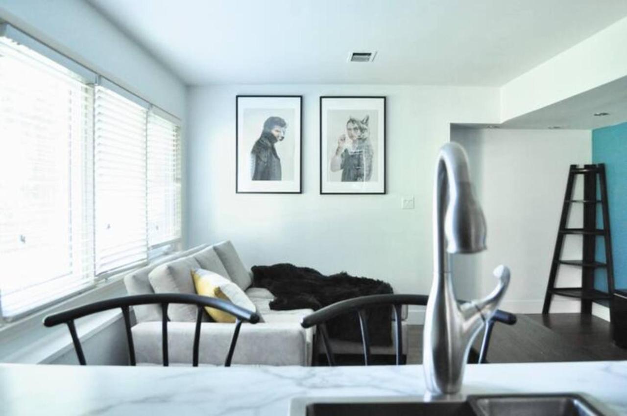 Cozy 1 Bd Suite Centrally Located Норт-Ванкувер Екстер'єр фото